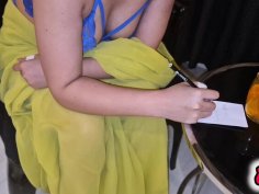 Alisha bhabhi fucks waiter in restaurant washroom - cheating indian housewife public sex